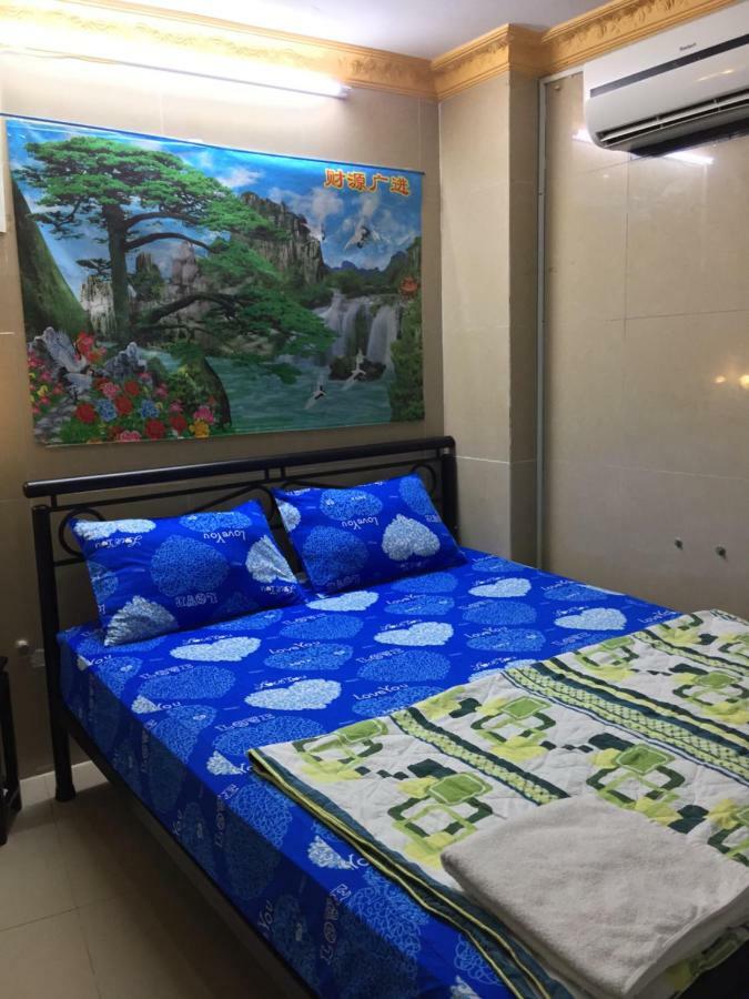 Color House Hostel Хошимин Экстерьер фото